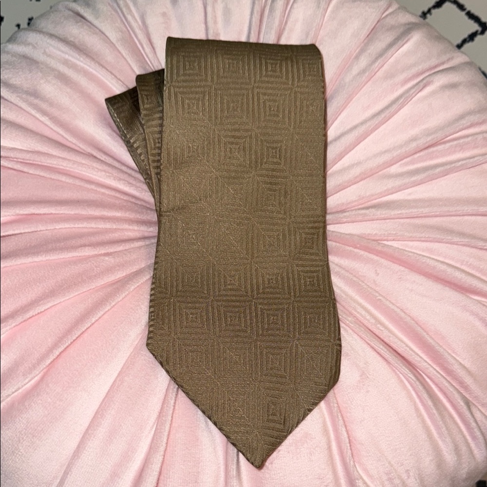 Albert Nipon Men’s Necktie - Geometric Men's Tie - EUC
